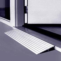 6" Rise Threshold Ramp