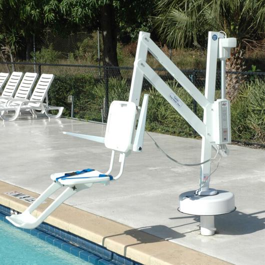 S.R. Smith Splash! Pool Lift Power Lifts from SpinLife
